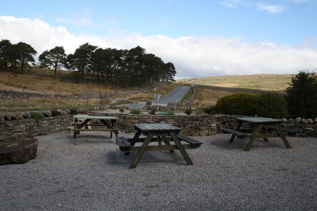 The Moorcock Inn Hawes Extérieur photo