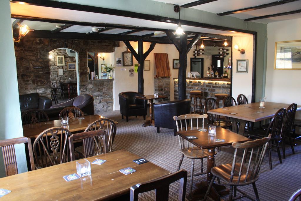 The Moorcock Inn Hawes Extérieur photo